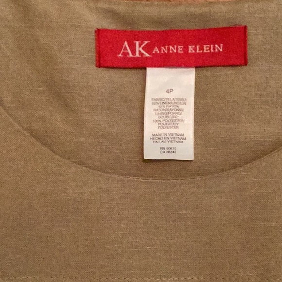 AK Anne Klein no sleeve Mocha Mousse-toned& cream linen top - Picture 2 of 7